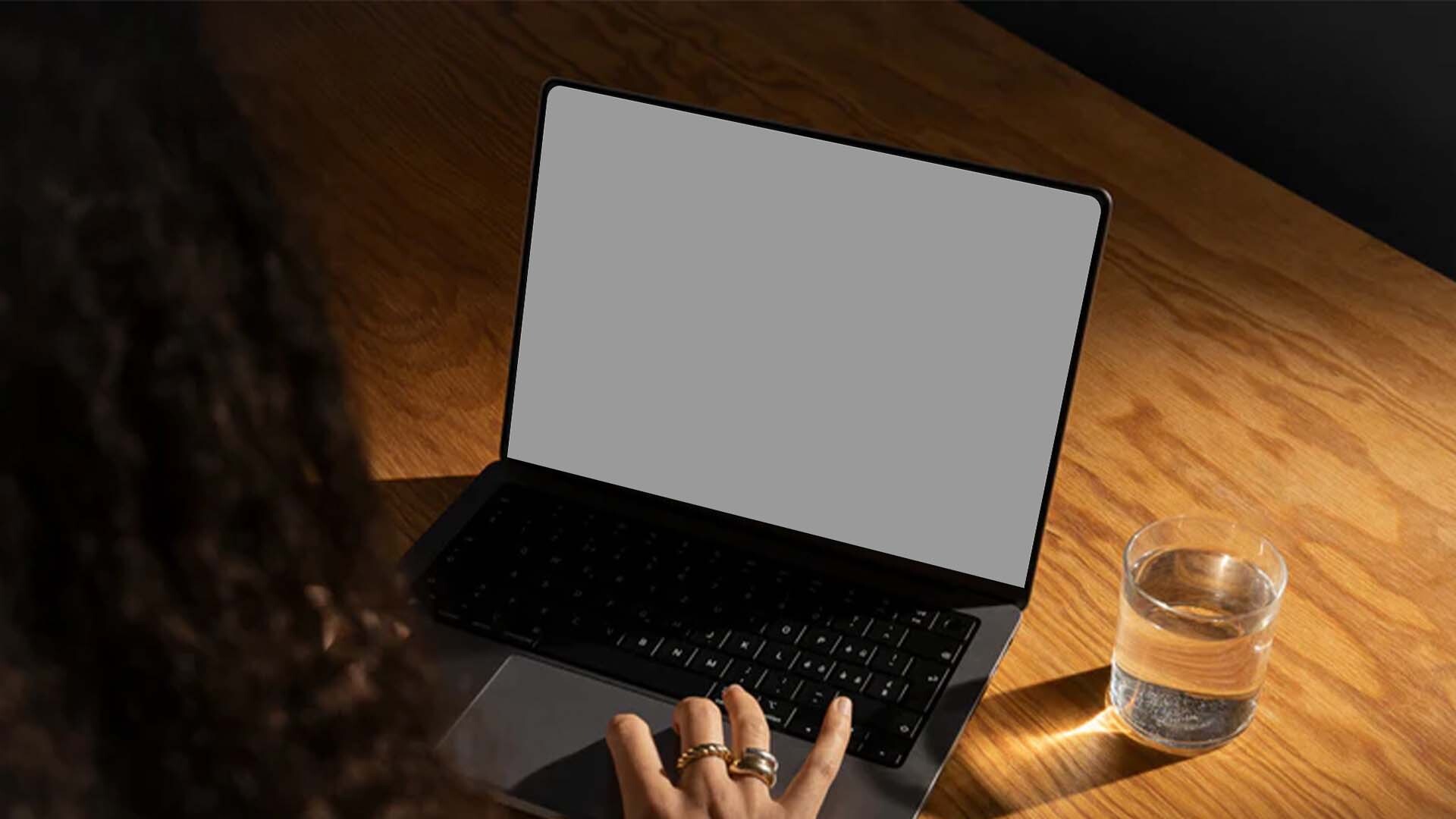 Laptop 01